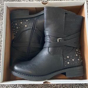 Women’s Black Booties